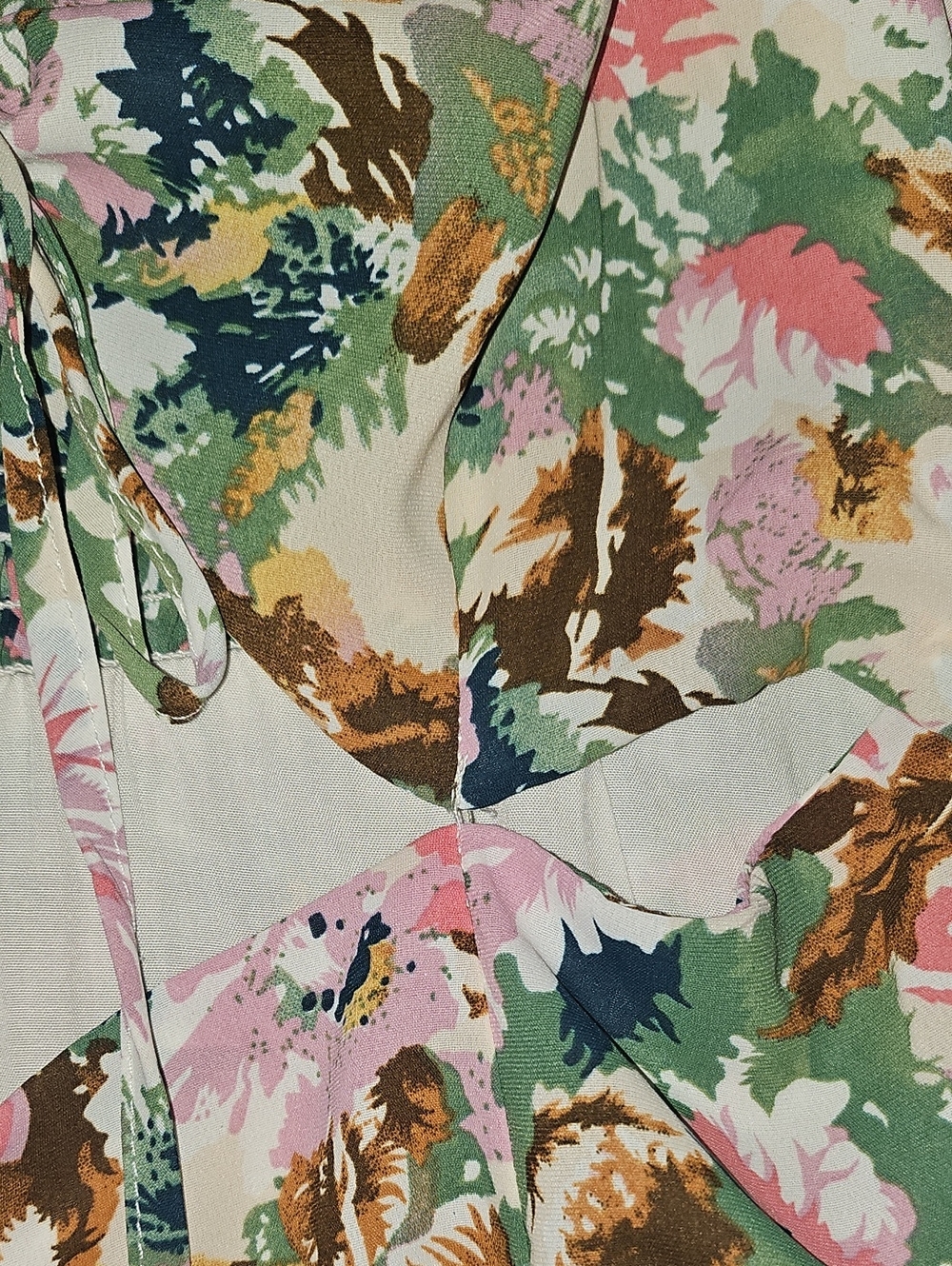 ASTR Floral Tie-Front Pink Midi Dress Large - Picture 16 of 16